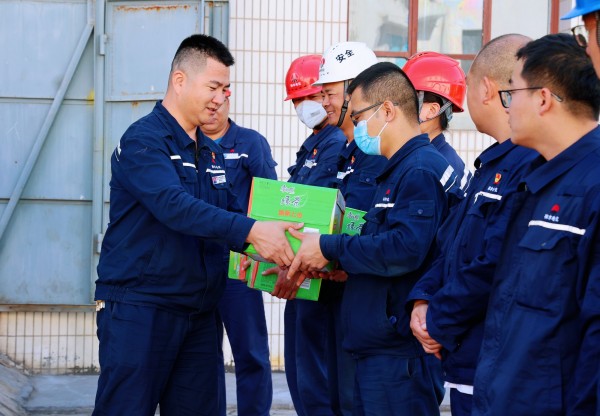 161686907894432015.jpg 送清凉02.jpg