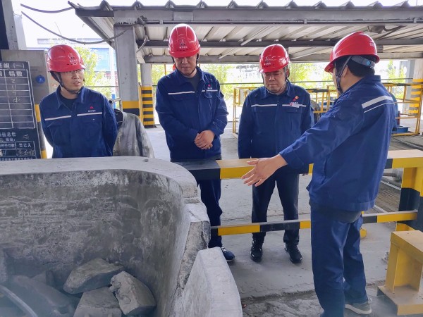 251687653896128348.jpg 安全大检查01.jpg