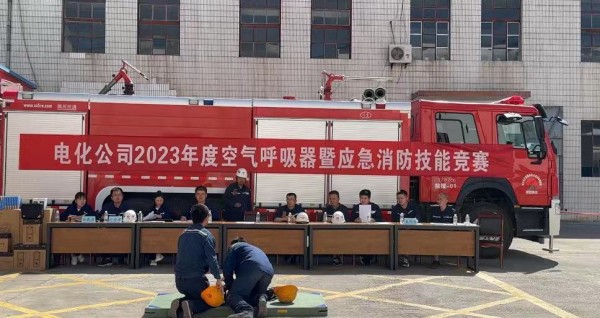 031688349134178298.jpg 七一 04.jpg