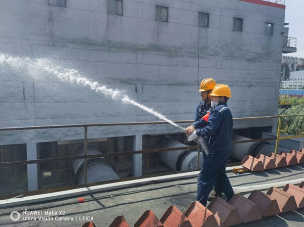 181689642104572476.jpg 应急演练2.jpg