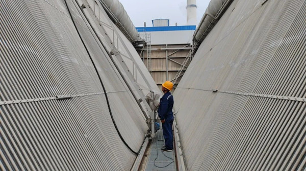 181689642457849699.jpg 空冷岛清洗2.jpg