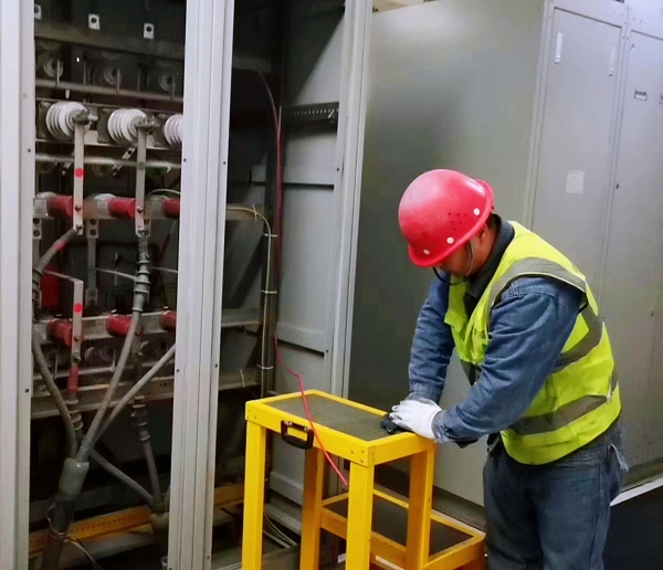 241690190821108413.jpg 变频器改造01.jpg