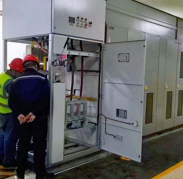 241690190834600519.jpg 变频器改造02.jpg