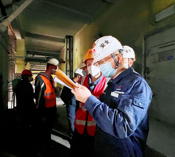 261690362273327963.png 高温坚守 (2).png