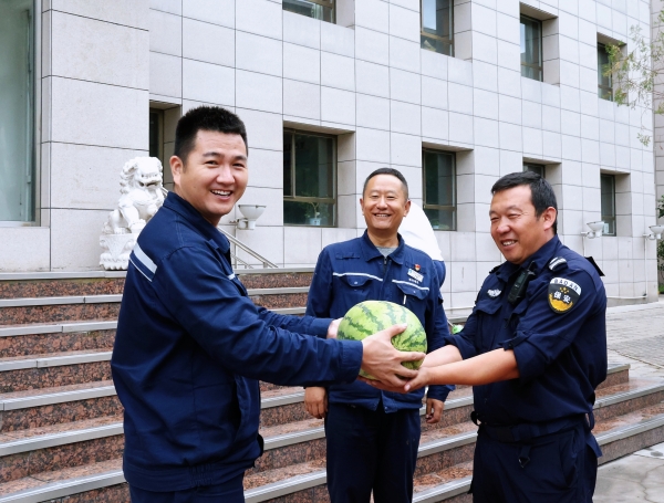 041691134535243232.jpg 清凉伞 (1).jpg