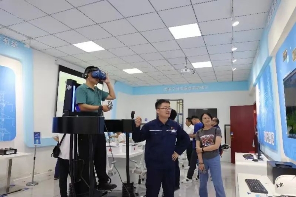 141691972767165978.jpg 绿色工厂对标03.jpg