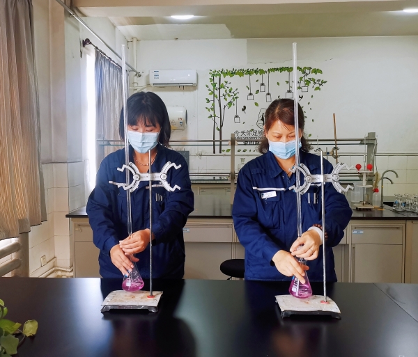 181692348418203038.jpg 致敬质检员02.jpg