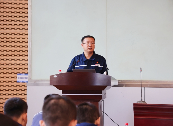 011693559650131696.jpg 班组建设22期02.jpg