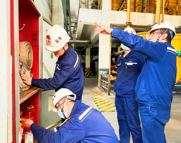 181695032499197346.jpg 促发展02.jpg