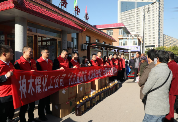 231698022619104948.png 双报到03.png