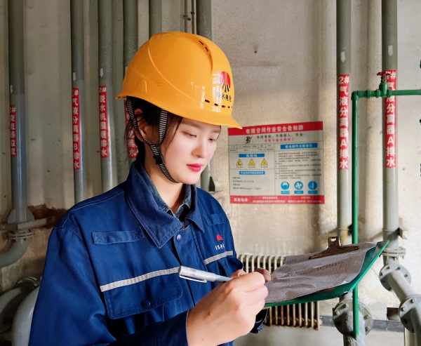 301698657034985550.jpg 百日攻坚05.jpg