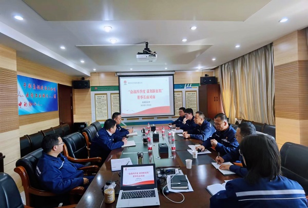 271701043345137318.jpg 面对面(三)01.jpg