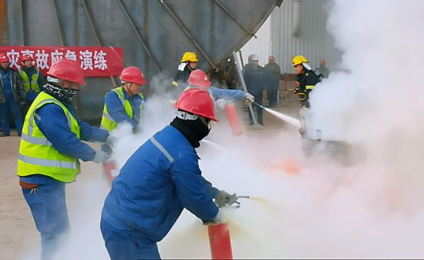 041704357033113367.png 消防演练02.png