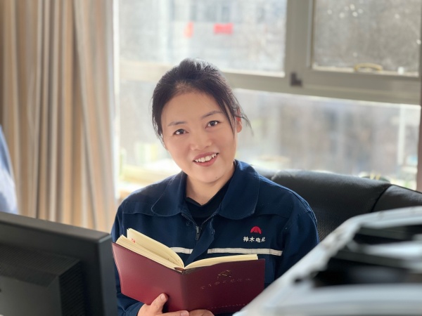 081704705798175381.jpg 微笑04.jpg