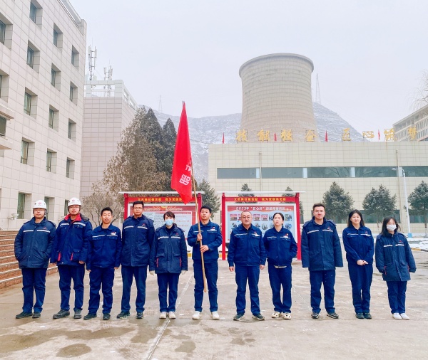 171705481328202602.jpg 扫雪 (2).jpg