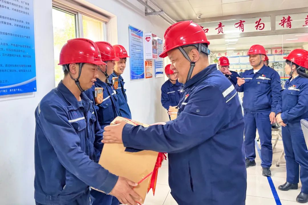 021746144672342095.jpg 640 (7).jpg